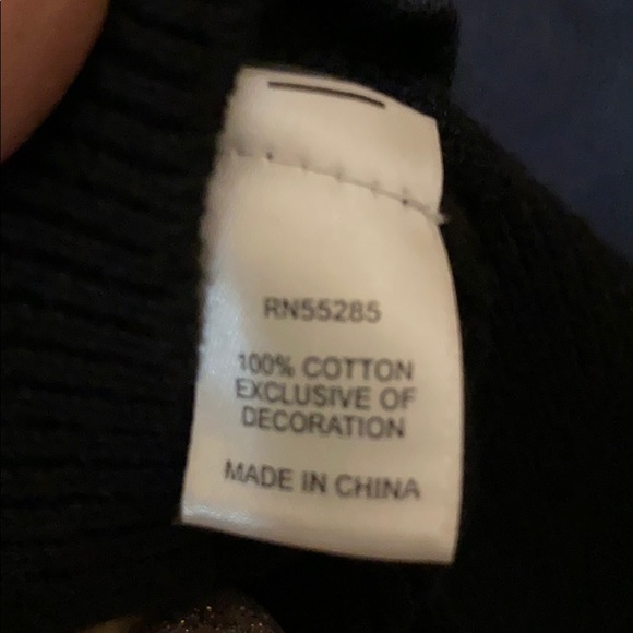 Express V neck sweater. - Picture 6 of 7